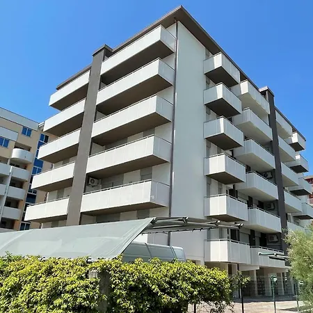 Διαμέρισμα Modern Coastal Μπιμπιόνε